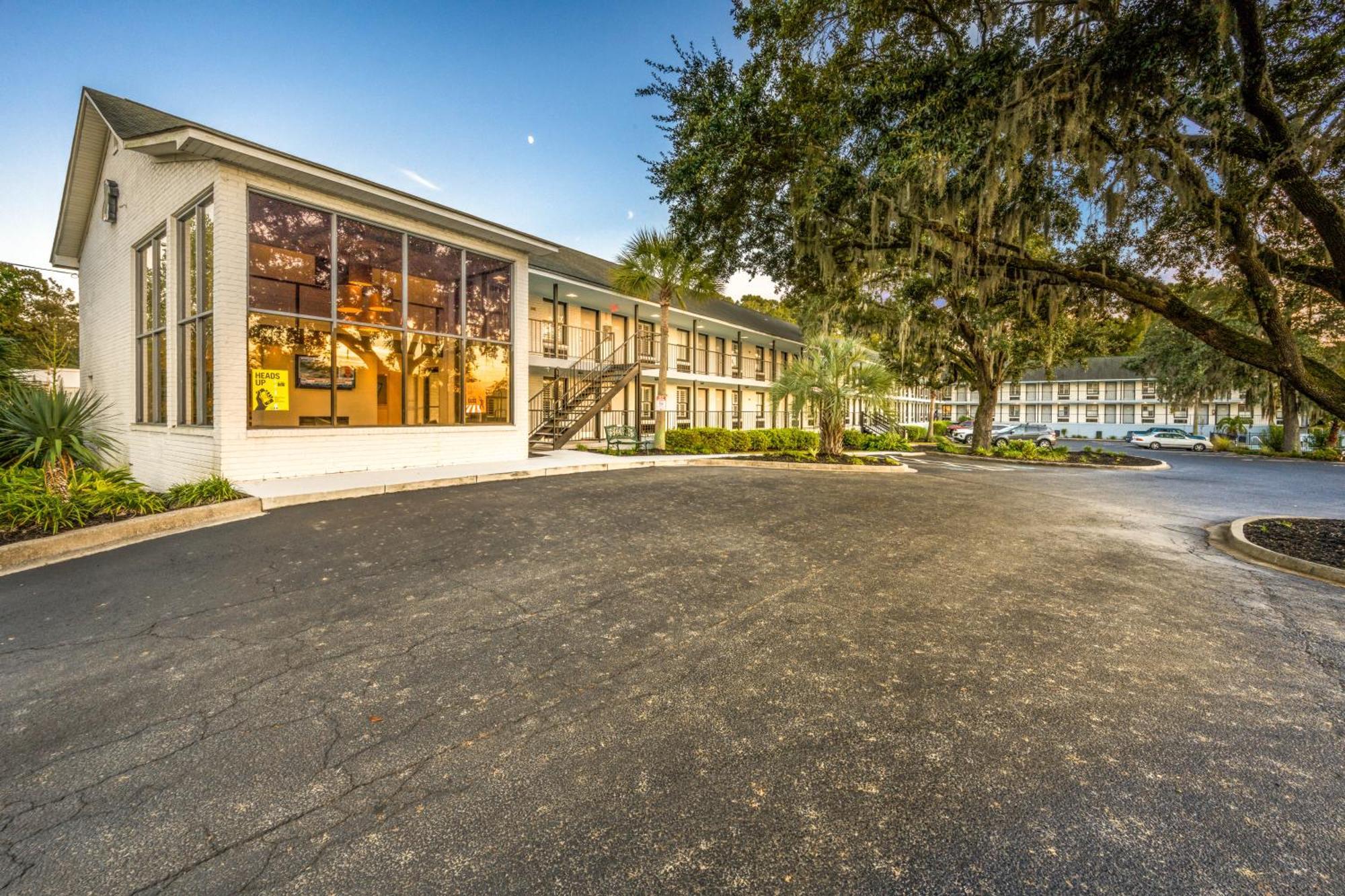 Charleston Creekside Inn Экстерьер фото