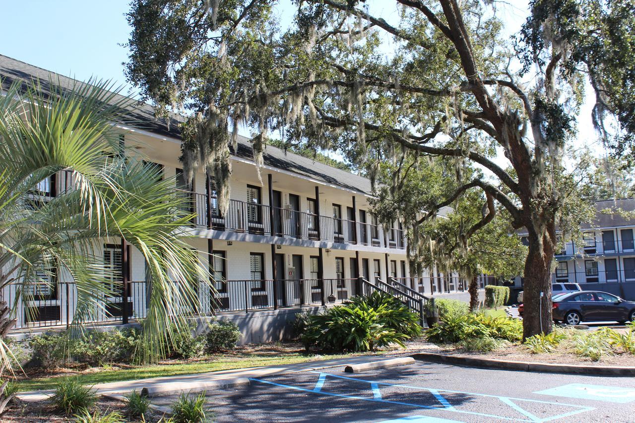 Charleston Creekside Inn Экстерьер фото